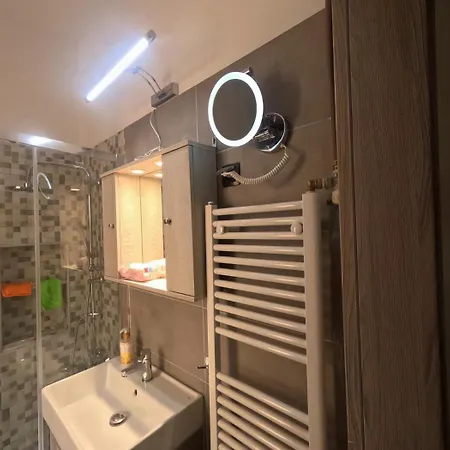 Апартаменты 2 Seas Brand New 20m From The Sea
